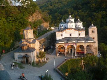Крива Паланка, Македония