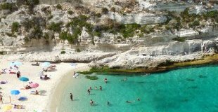 Одмор во ИТАЛИJА - Калабриja, Плажите на Тропеја