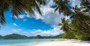 Почивка на СЕЙШЕЛИТЕ - Екзотична морска почивка на о-в Махе!