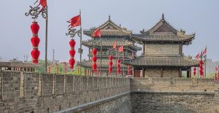 Putovanje u KINU – Raznolika Kina, drevna i zagonetna, sa krstarenjem rekom Jangce i vodičem iz Srbije