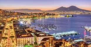 Екскурзия в Италия - Рим и Неапол - по следите на императорите, със самолет и влак, на български език!